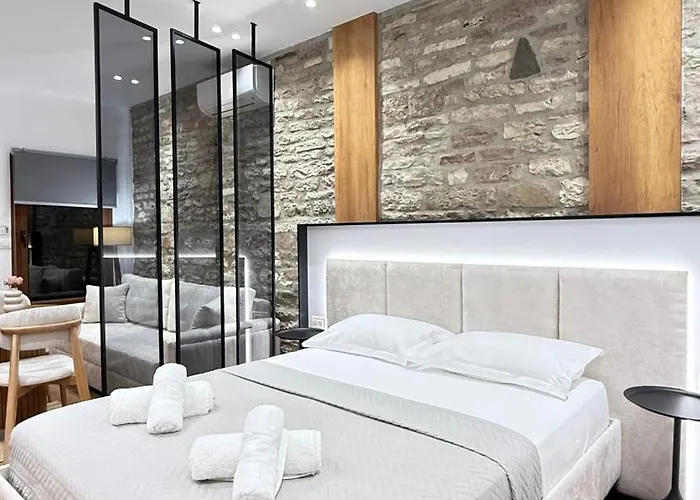 Elisavet's Gjirokastër