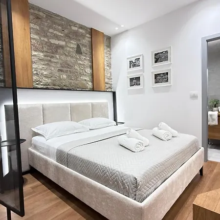 Elisavet's